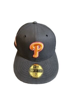 New Era 59FIFTY Black Cap with Orange 'P' Patch Philadelphia Phillies